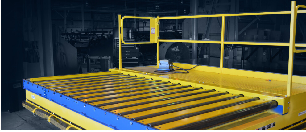 Conveying Work Platform Lift for Sheet Cutting Process_449x332