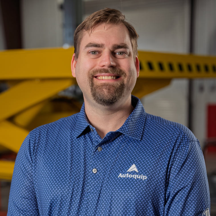 Jesse DeBoeuf - Application Engineer